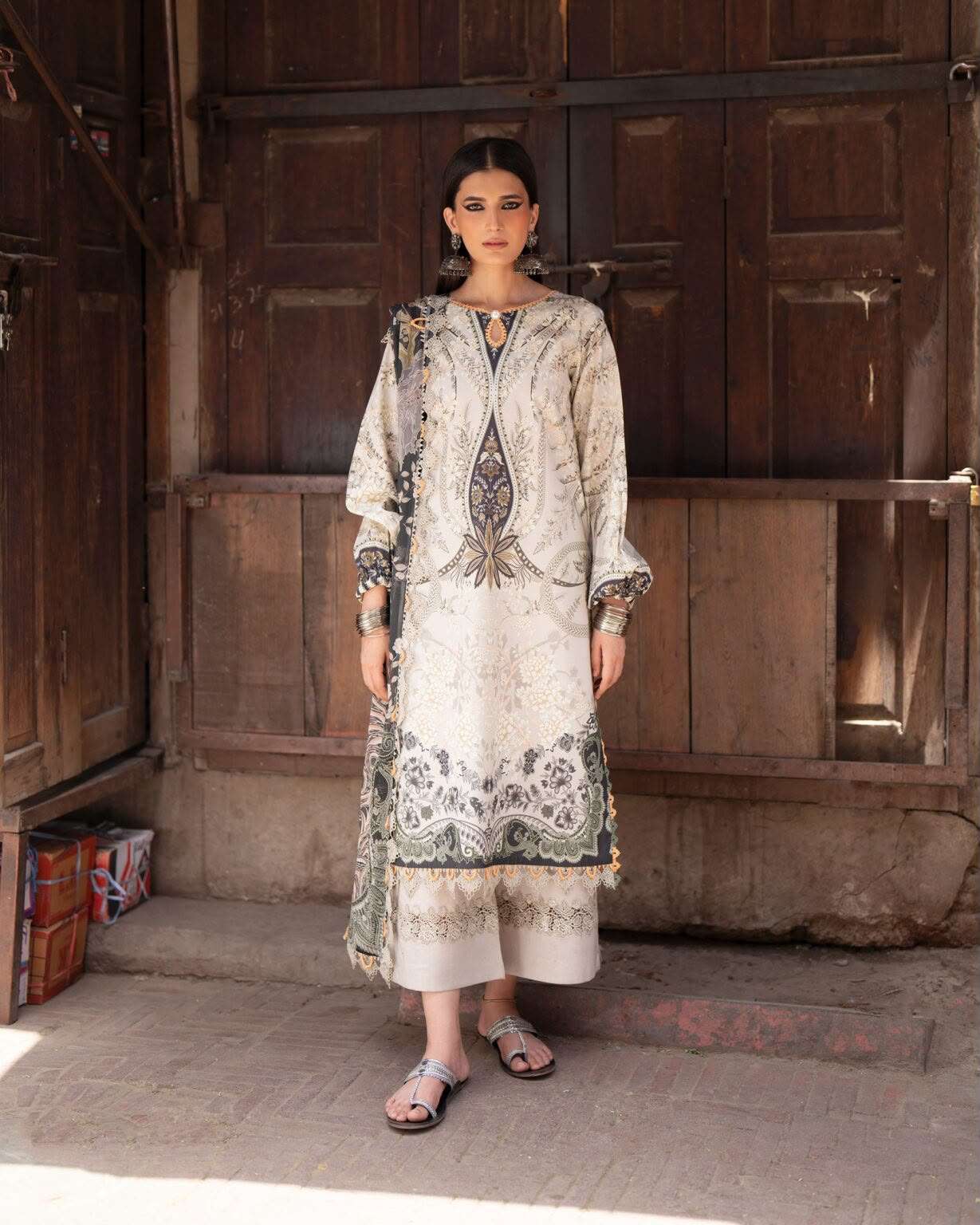 URBANE CHIFFON LAWN COLLECTION VOL - 02 OPEN & MODEL PICS BY JADE